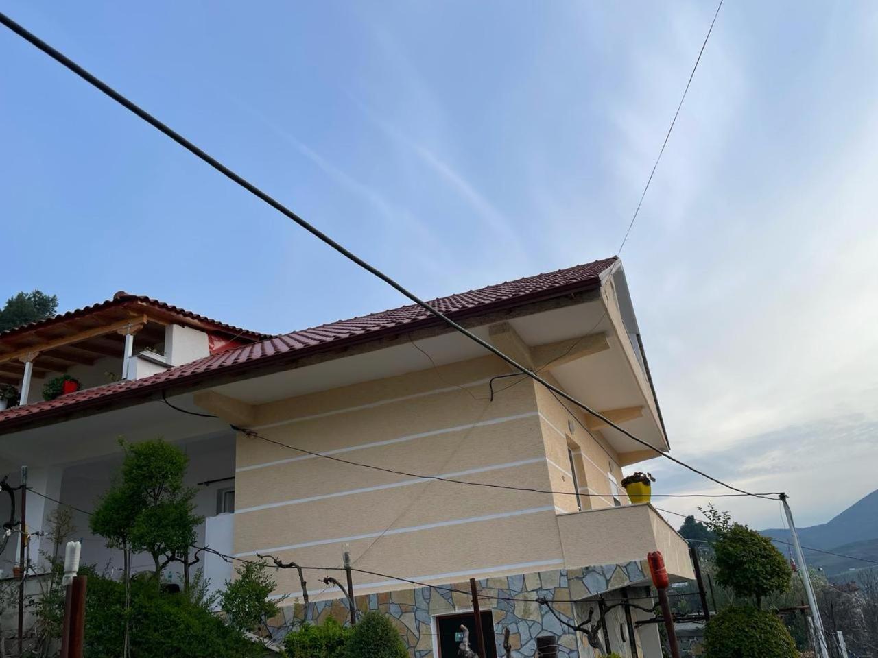 Guesthouse & Hospitality Berat Extérieur photo